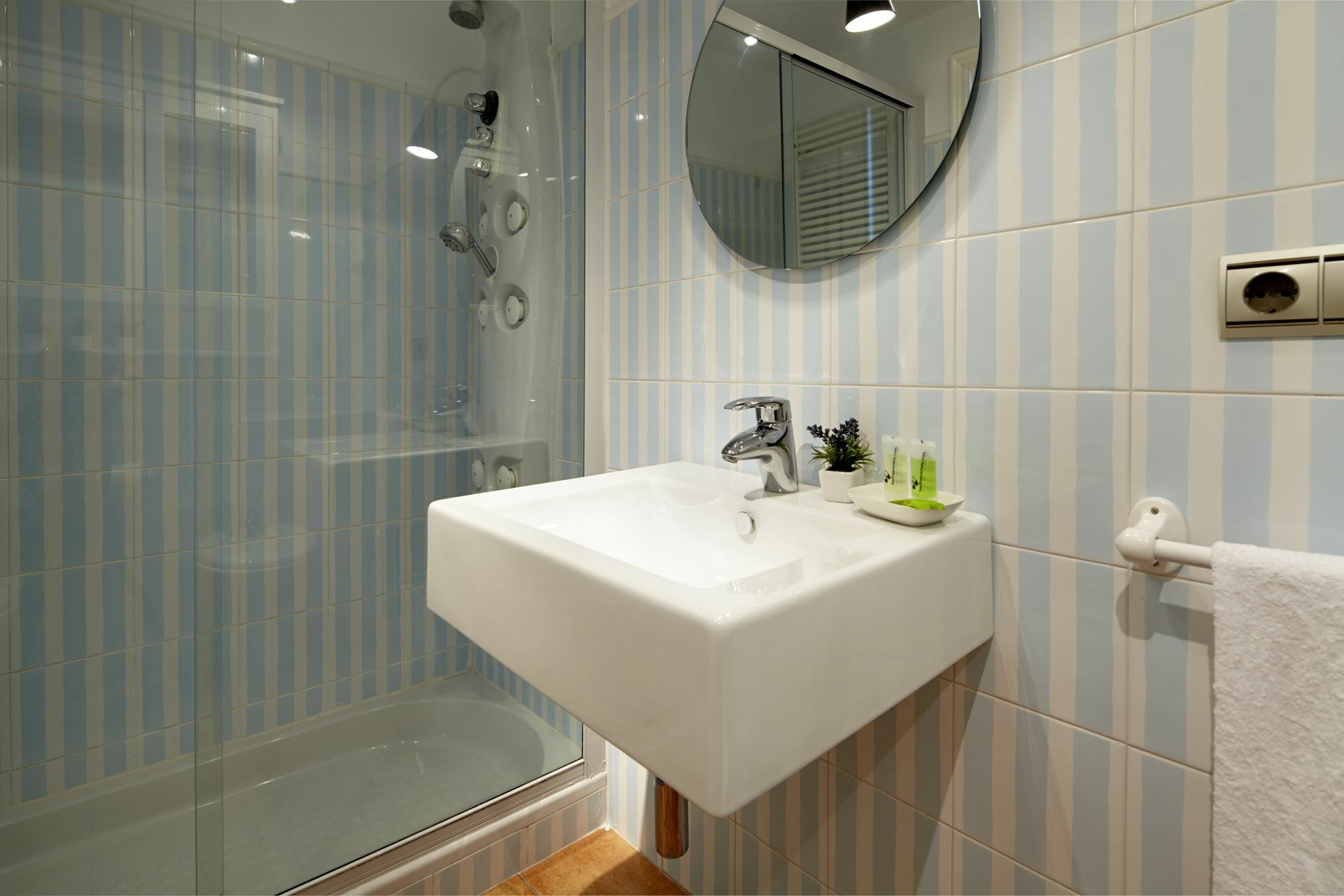 Playa De La Concha 3 Apartment By Feelfree Rentals San Sebastián Kültér fotó